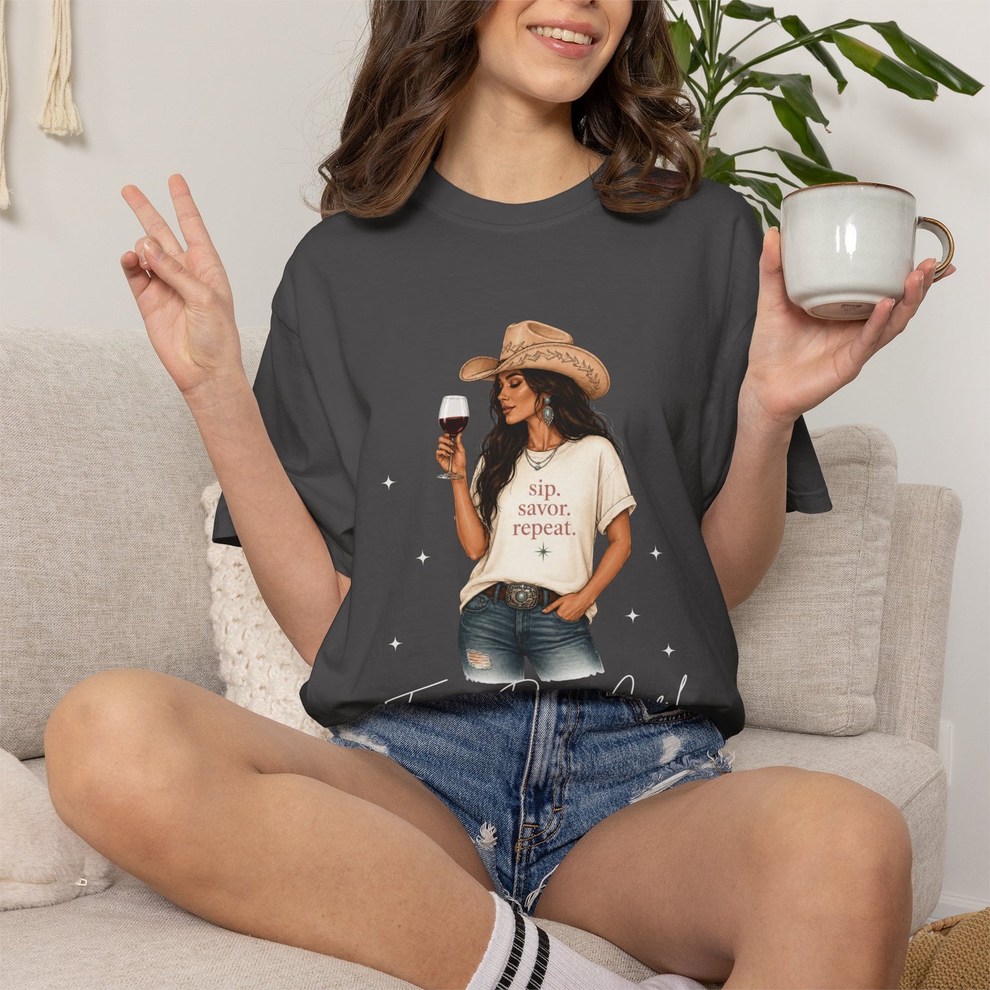 The Brunette | Texas Pour Girl Everyday Girls Tee | Western Wine Shirt Women