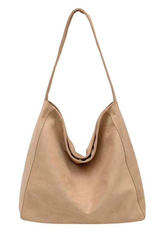 Effortlessly luxe and ultra-spacious, this chic everyday bag carries your essentials with elevated style.
